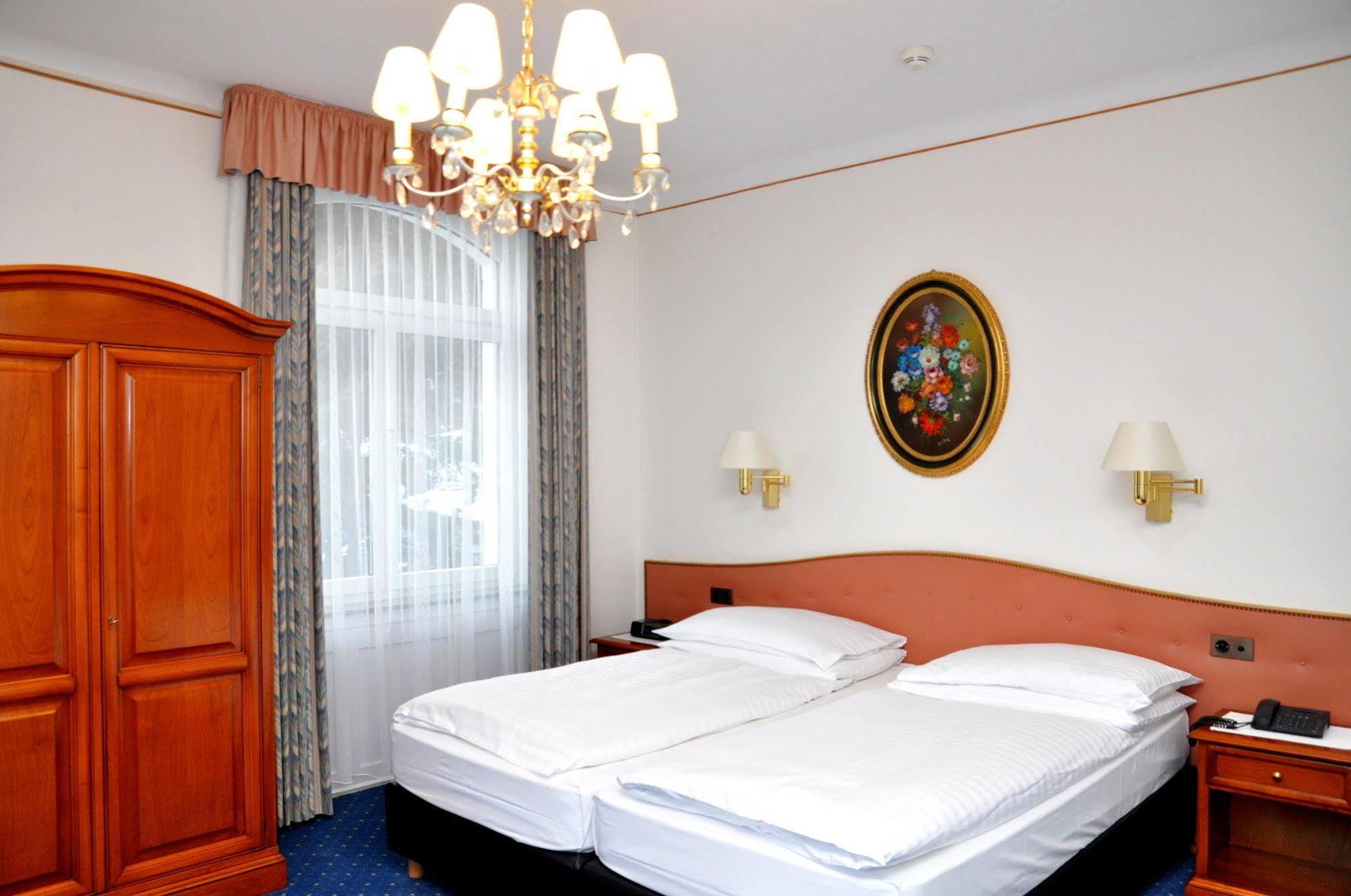 Soldanella Hotel Sankt Moritz Buitenkant foto